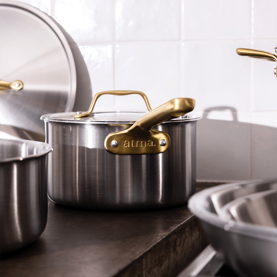 Batterie de cuisine en inox avec manches dorés, 19 pièces